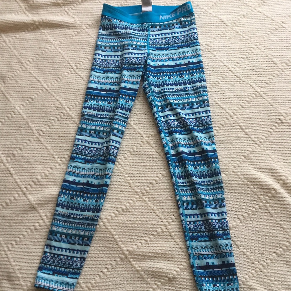 Nike fleece lined workout tights. Xs/s